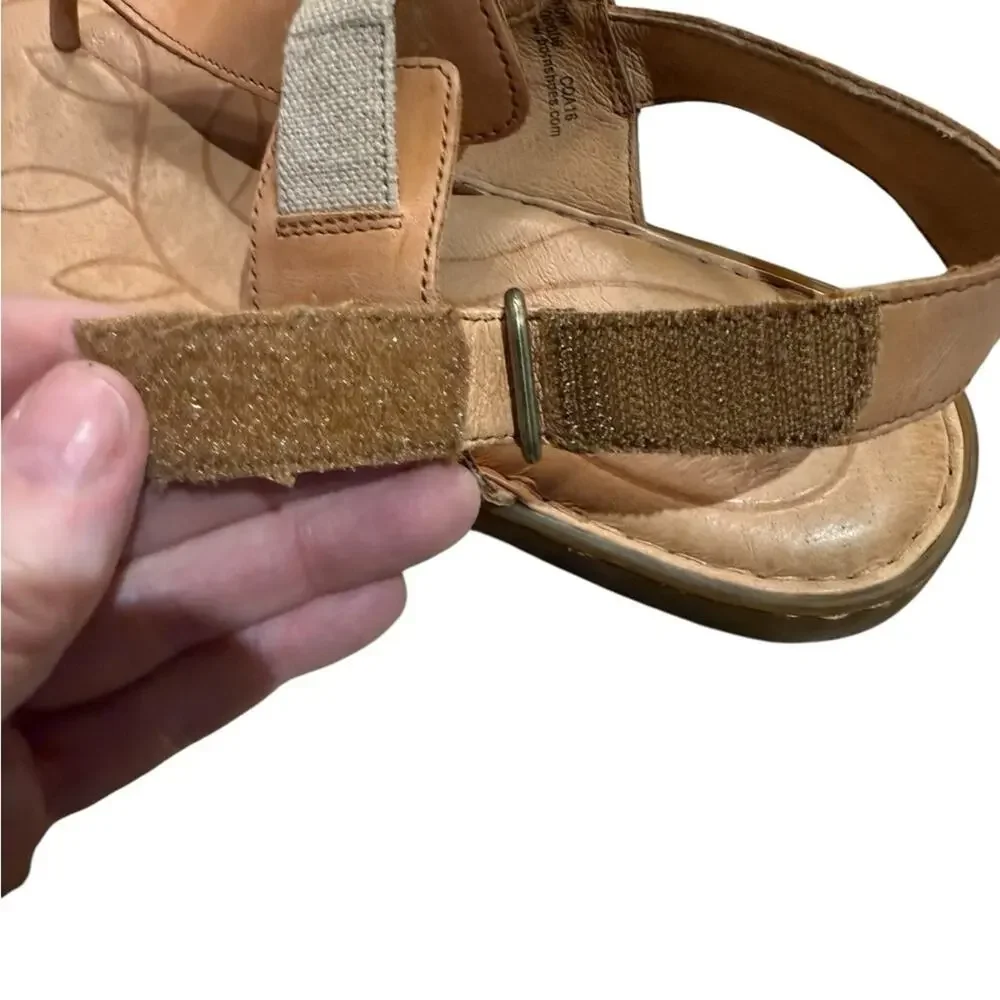Born Women's Size 10 Light Brown Leather Sandals